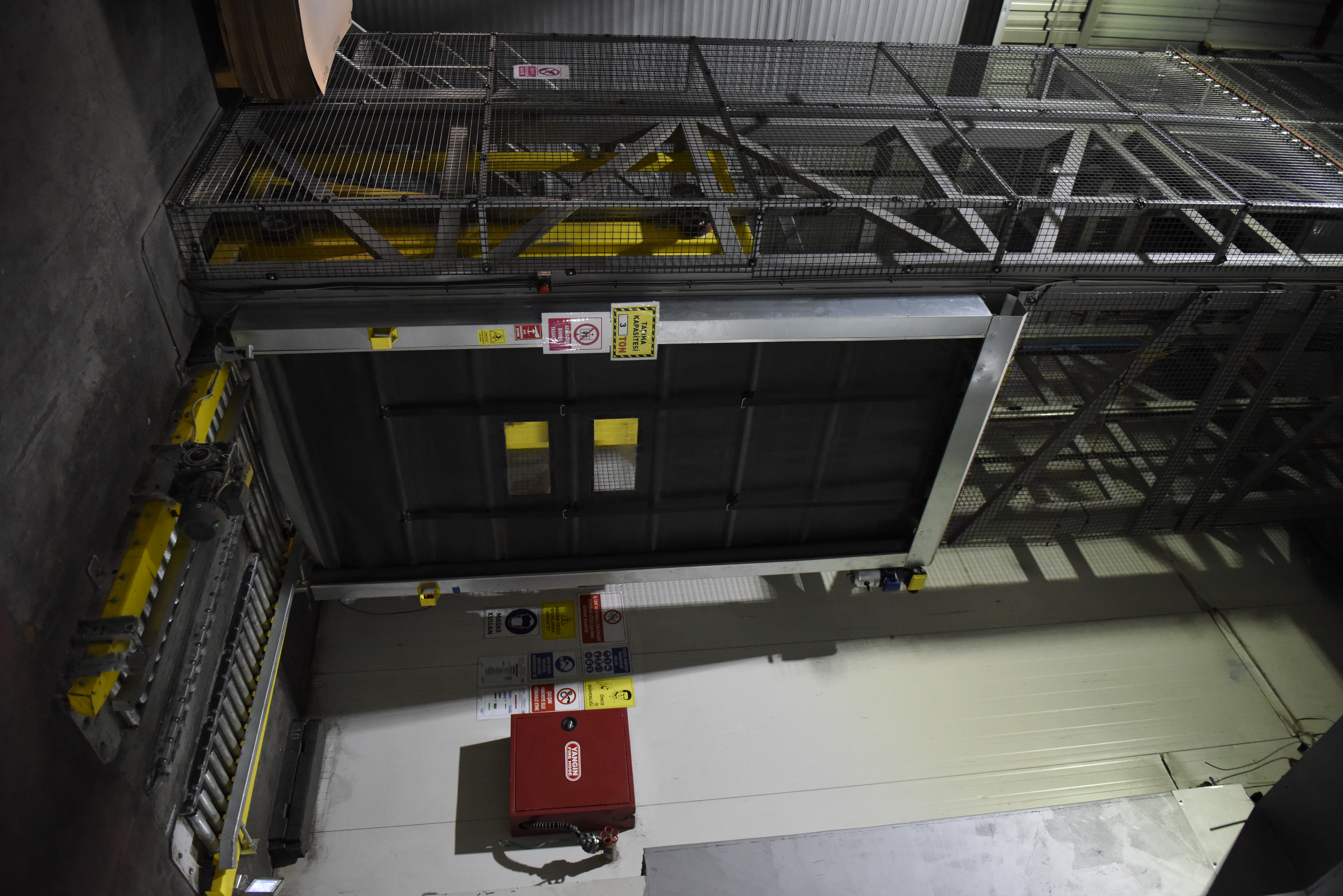 Endüstriyel Merdiven Sistemi - Görsel